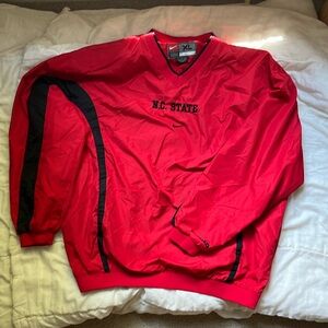 Vintage ncsu golf windbreaker